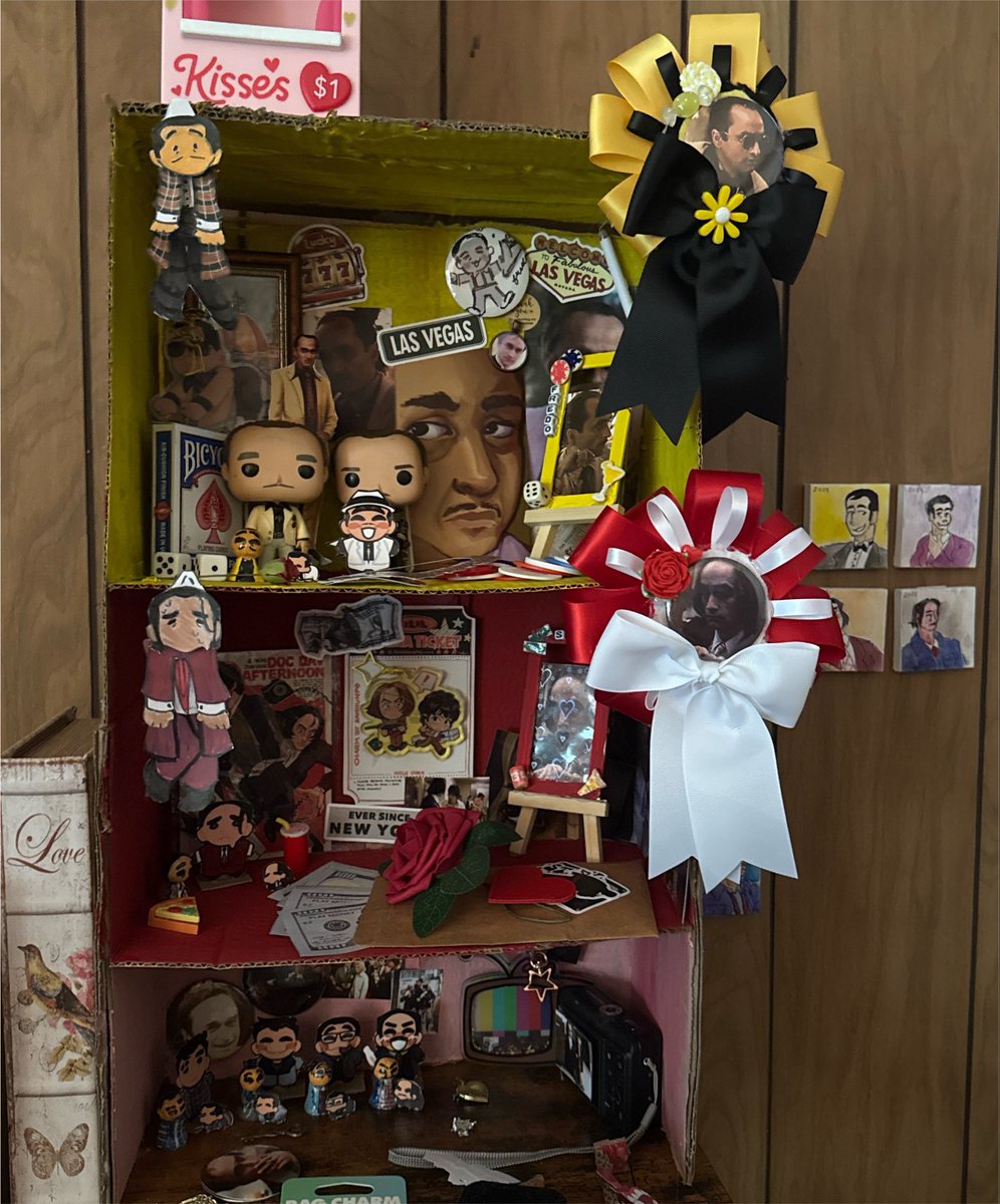 DRC00L4TT4's tweet photo. Img of all the shelves (the bottom one is still a wip thats why its bad and disorganized) https://t.co/4MK3Yui7kn