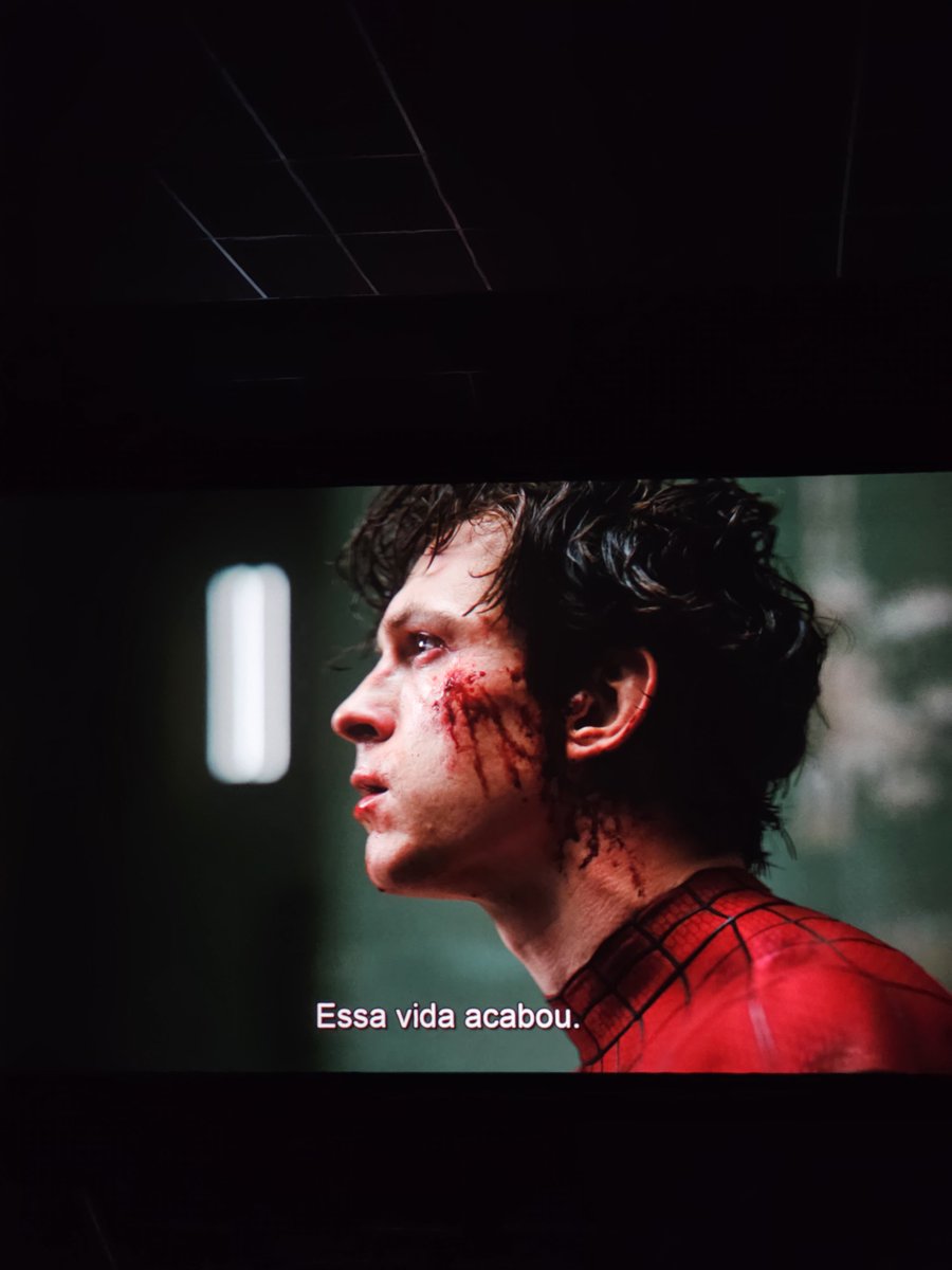 areunasty's tweet photo. ACABEI DE ASSISTIR HOMEM ARANHA E CALCINHAS FORAM MOLHADAS NO CINEMA https://t.co/Hrks1tbwmQ