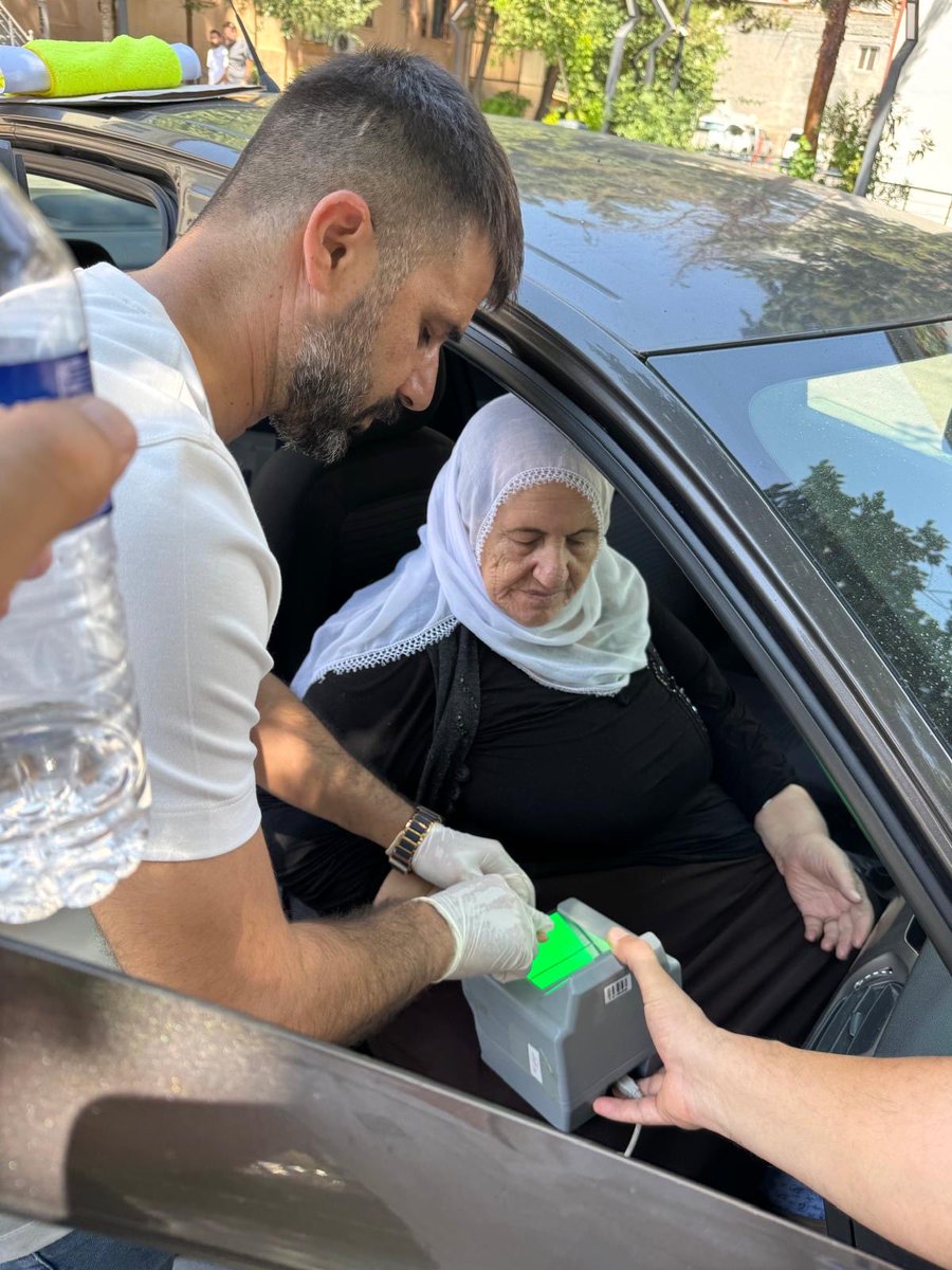 NufusSilvan's tweet photo. #AdresteNüfusHizmeti kapsamında zaman ve mekana bakılmaksızın 1963 doğumlu Gazal teyzemizin TCKK müracaatı aldık, Kendisine sağlıklı ömürler dileriz
#HayatınızınHerAnında 
 @cagriavci_ @osmanoguzeksi1 @TCNufus @diyarbakir_nvi https://t.co/1eDUOc6xQT