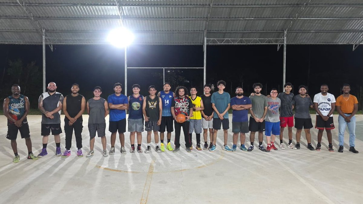 Cunizab2's tweet photo. CUNIZAB informa que el día 28 de julio de 2026, fue el último fogueo de los seleccionados que nos representarán en los Juegos Regionales Universitarios. Se agradece a las personas involucradas que han apoyado a los equipos femenino y masculino. 

"Id y enseñad a todos" https://t.co/Dgjijko9oV