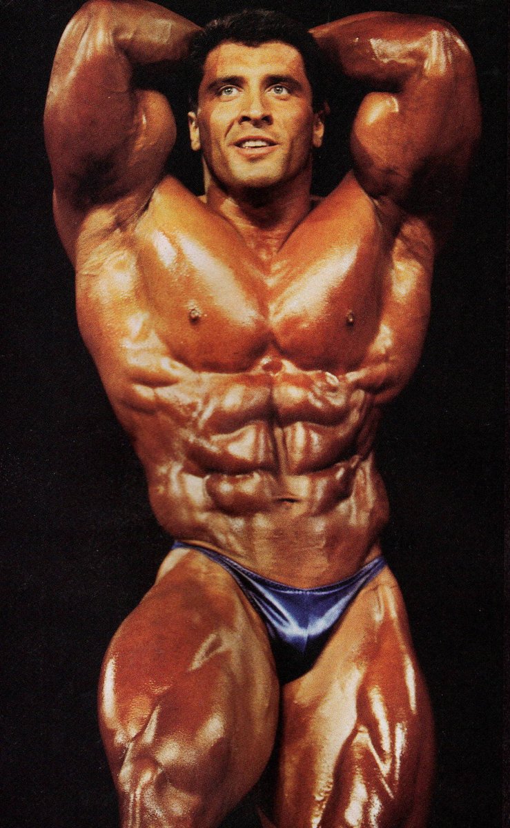 posing_trunks's tweet photo. Milos at his peak was a work of art. He mastered the abs pose to perfection. So many bodybuilders don't do it correctly, when it is it should look utterly beautiful but also as freaky as fuck. Just like this! https://t.co/t3cNq9r4QI