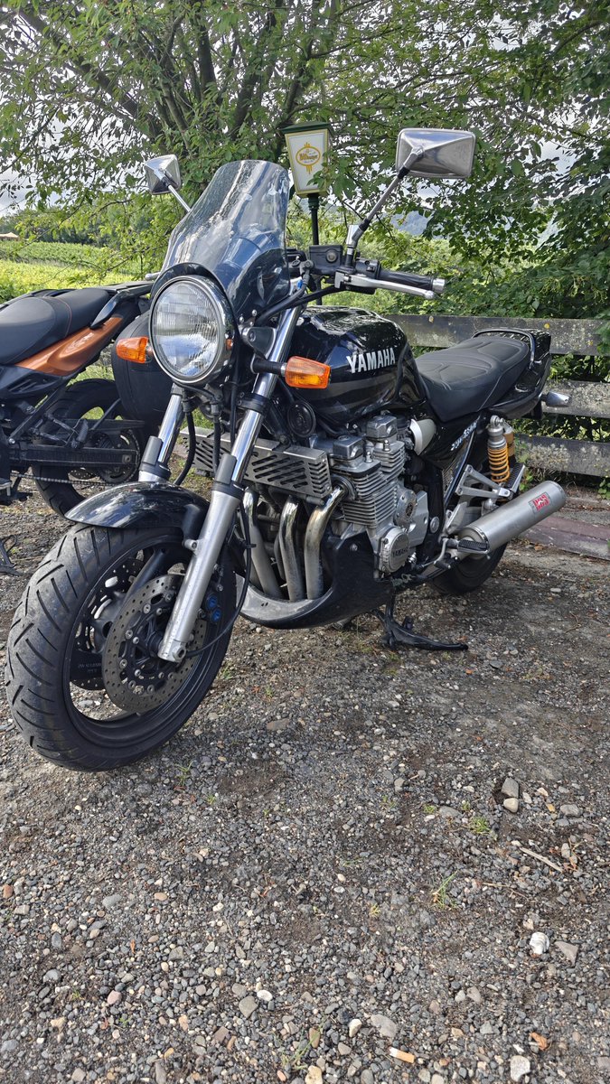 MoreMotorcycles tweet picture