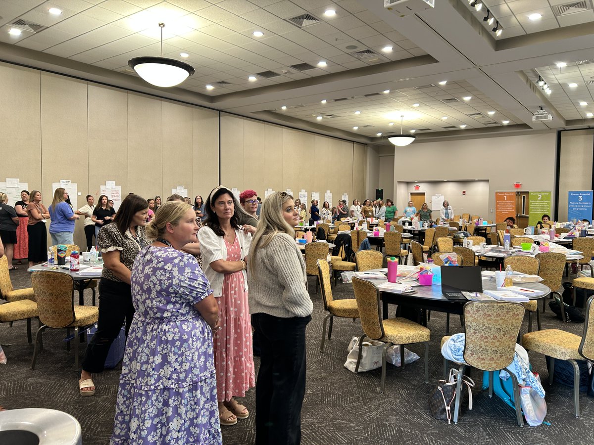 KyCenterforMath's tweet photo. 📍 Bowling Green

Joy and collaboration make mathematics meaningful. Educators learned, reflected, and explored new ideas together throughout another exciting July launch site.

Final stop: Hopkinsville! #KCMNCA https://t.co/46GQckDajk