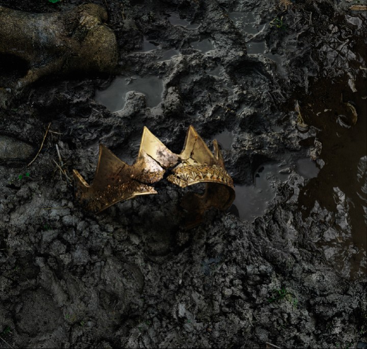 westerosorg's tweet photo. A Note on the Mad King and Canon: With the first preview of Game of Thrones: The Mad King now having taken place (and to a standing ovation, too!), there has understandably been a great deal of discussion about its revelations… https://t.co/tMfIFGNGRI #TheMadKing #ASoIaF #Canon https://t.co/iAsN581k7T