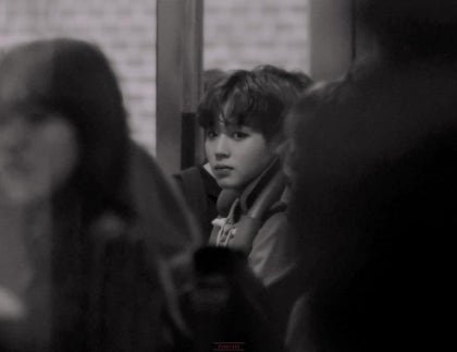 l_jx01's tweet photo. 내 모든 순간 시선의 끝은 늘 너인 걸 https://t.co/Ip3Hgo5Csy