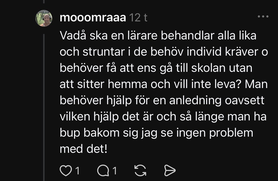 Lararandreas's tweet photo. Threads är inte som X. Där hägrar föräldrarna. https://t.co/M2emtAiVRh