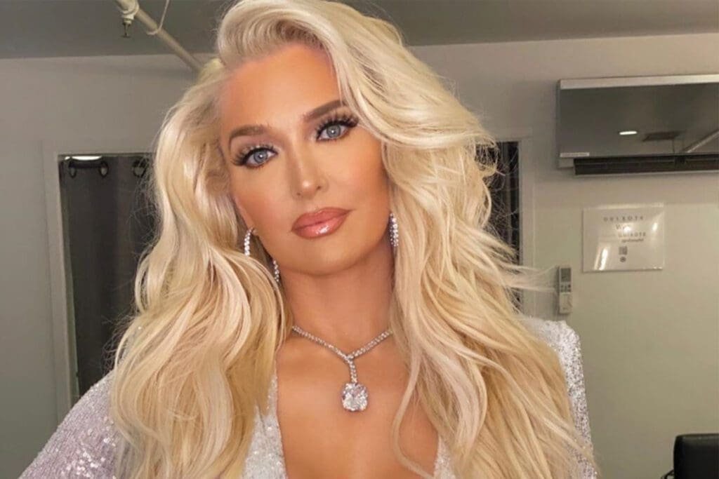 suttonsroller's tweet photo. The actual Real Housewife that set the glam standard. #RHOBH https://t.co/n9zfovagz0