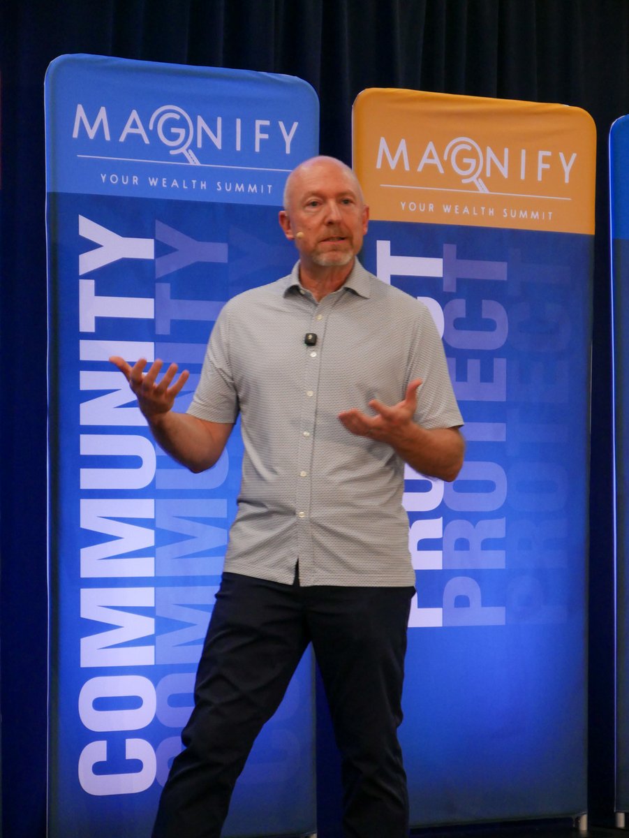 TheRealCoryLong's tweet photo. The biggest competitive advantage in business today isn't working harder.

It's understanding where the market is going before everyone else. https://t.co/jNDs6DzYrb
