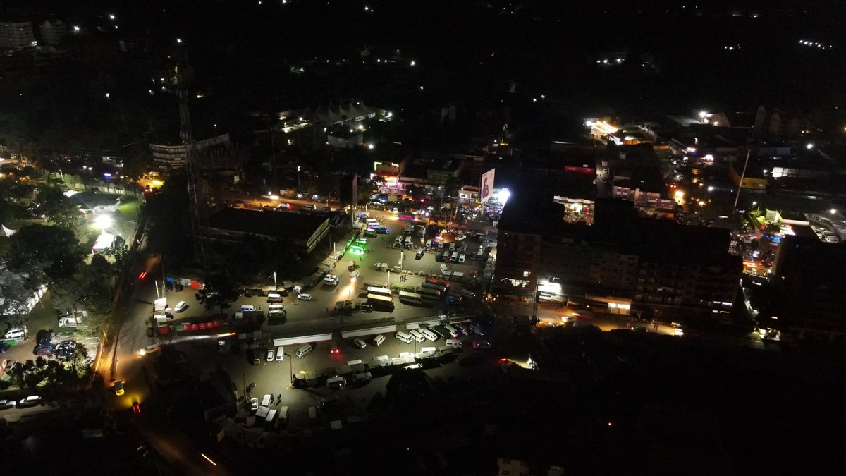 Wamatangi_'s tweet photo. When a nationwide power blackout brought much of the country to a standstill, Kiambu refused to go dark.
The Kiambu’s bus parks and other public spaces remained illuminated by our newly installed solar streetlights. 
Kiambu County Government-Kenya  has already installed 12,000 solar streetlights in the first phase, with another 12,000 set to be installed during this financial year.
#MakingKiambuGreatAgain 
#KaziNdiyoHiyo 
#RohoNdiyoHiyo