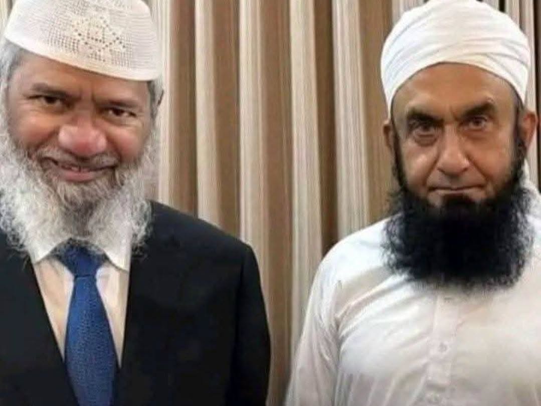 ParvezBaig1055's tweet photo. ماشاءاللہ یہ وہ دو ارب پتی انسان ہیں جو دن رات آپ کو غربت کے فائدے اور  برکات سناتے ہیں https://t.co/uttX5tJnWC