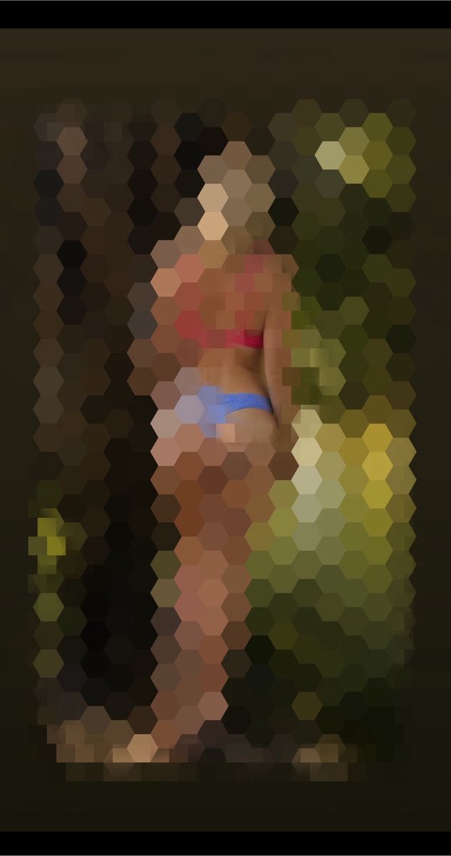 cumiee286's tweet photo. Lass uns ein Spiel spielen. 
Um dieses Bild sehen zu dürfen wirst du mir eine Dm schreiben und brav dafür 💸💸 .. 🔥😉 https://t.co/EfKJfbhJ3M