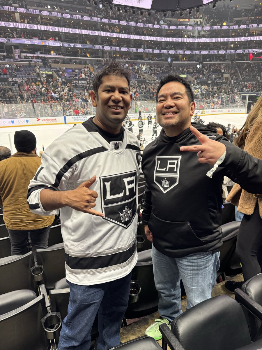 Sectorcruise's tweet photo. Happy birthday to the goat @PartyAt901Bar ! Hope you have an awesome day brother!
Next time we do a #FTTB game ! https://t.co/XaGbvD1Hfx