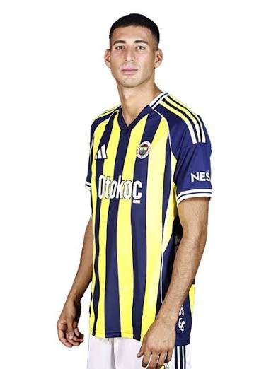 mrHonorisCausa's tweet photo. Kural kitapçığı=Mert müldür
Ayaklı Kural kitapçığı amk bu çocuk ahahaha
#GORvFB https://t.co/ZdOaHXQI0m