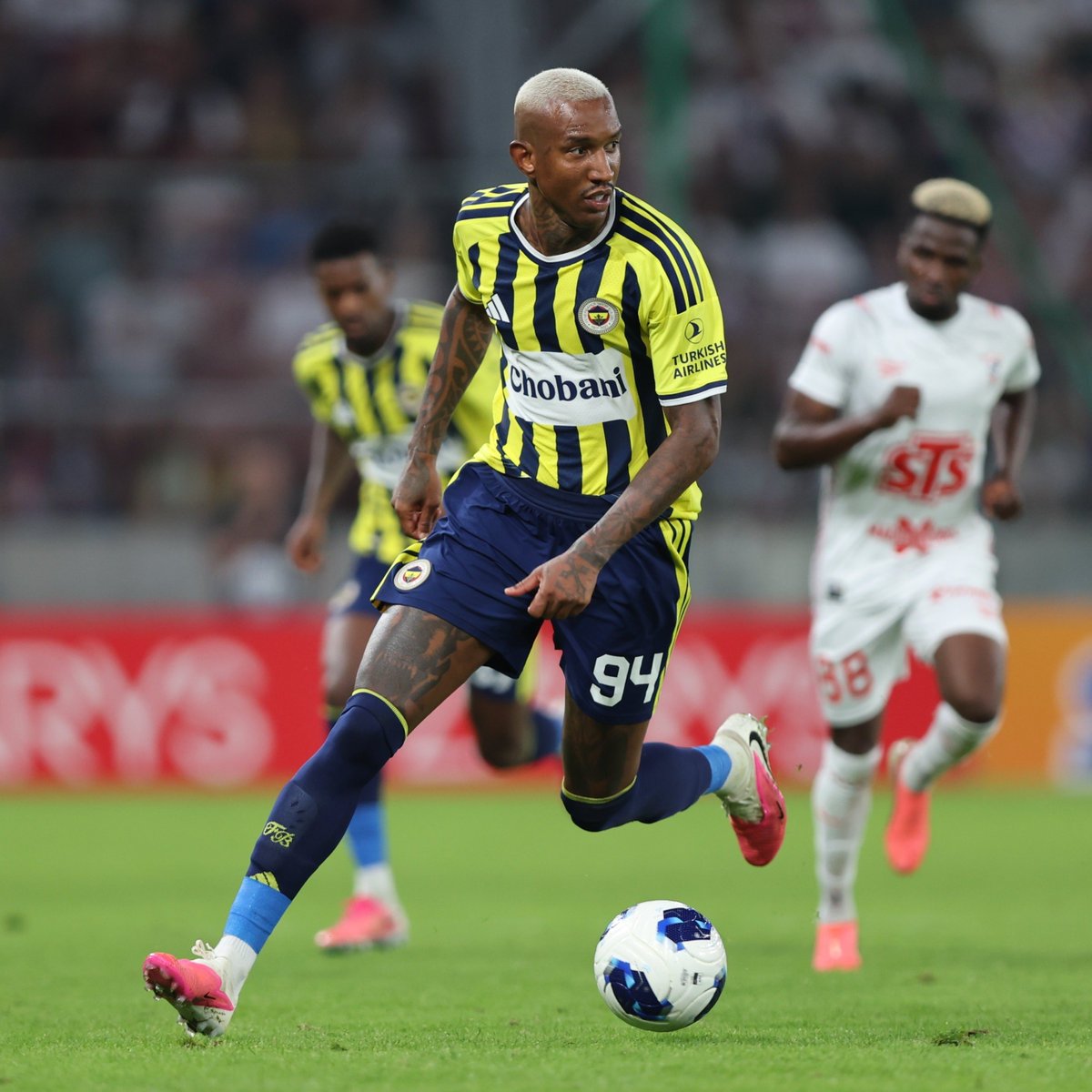 scoutefe2's tweet photo. 🚨 Fenerbahçe, Gornik Zabrze ile deplasmanda 1-1 berabere kalarak Şampiyonlar Ligi'nde 3. Eleme Turu'na yükseldi.

🔸 Toplam skor: 1-2 https://t.co/AElJ59NKY7