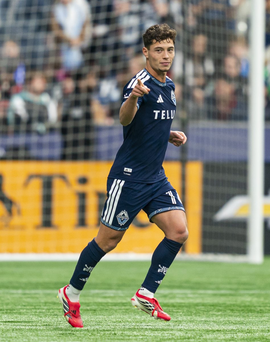 FUTDHQ's tweet photo. Farewell, Sebastian Berhalter! ๐ข
The Vancouver Whitecaps midfielder has been removed from our MLS player databse.
Managers with Berhalter in their squad can now receive full market for the player who has joined Middlesbrough.
#FUTD https://t.co/elnpyXAvU1
