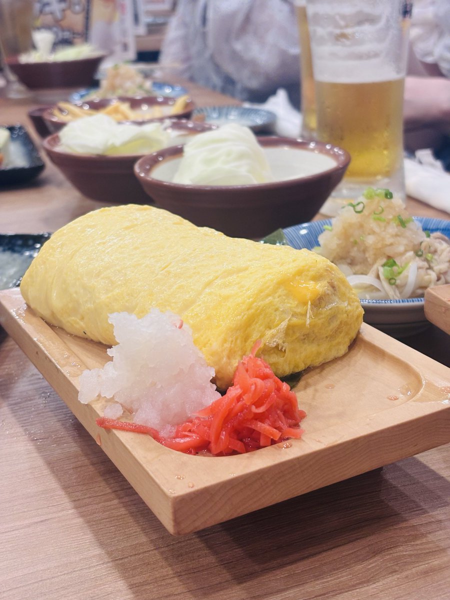 emi_taniguchi_'s tweet photo. おはようございます
先日、俳協の勉強会がありました
楽しくみんなで話しながらナレーションの勉強会😊

みんなと食べた大きい厚焼きたまご https://t.co/qyzWWEiRKZ