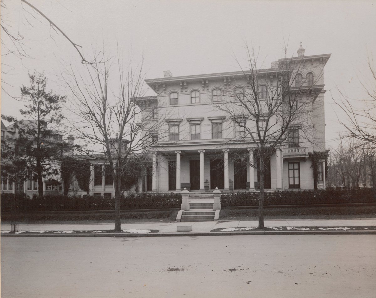 drexelarchives's tweet photo. 📍AJ Drexel's family home at 39th &amp; Walnut, circa 1890.  Learn about @DrexelUniv founder AJ #Drexel &amp; his family by reading the Drexel Family Digital Archive - stories of #Drexel family members &amp; their surrounding people.

https://t.co/scakGEypBi
#DrexelHistory #DrexelArchives https://t.co/hKSamqD6Z1