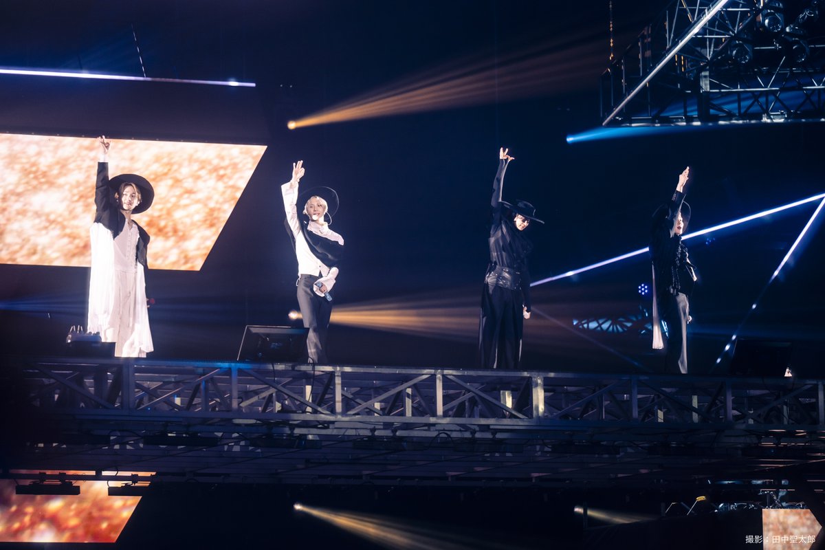 wowow_mj's tweet photo. 📢今夜7:00～
#SHINee「-The Trilogy Ⅰ- 2026 SHINee WORLD Ⅷ : [THE INVERT]」 日本公演を
全曲・MCノーカットで #WOWOW で放送＆配信‼️

最高のパフォーマンスを更新し続けるメンバーの姿は必見💖

📱放送同時配信での視聴は
https://t.co/nP89iXd0VP

📱6カ月間アーカイブ配信あり

@shinetter https://t.co/pP6p5XGlQl