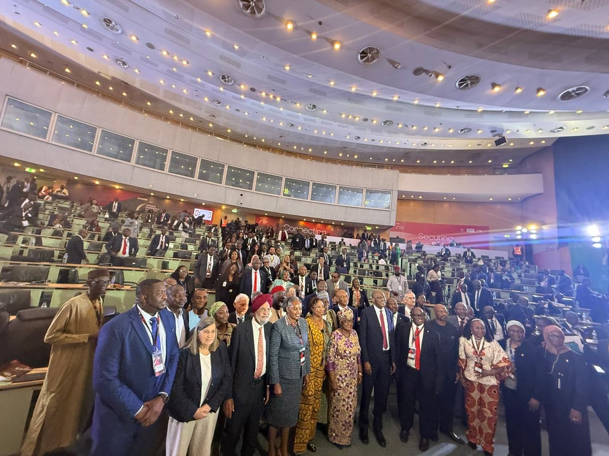 NOIweala's tweet photo. At the 7th Africa Emerging Markets Forum Conference in Abuja, Nigeria, giving a keynote address on „Strengthening Global Resilience in an Era of Geoeconomic Uncertainty: The Role of Rules-Based Cooperation and Inclusive Growth“. This was followed by a fireside chat with H.E. Governor of the Central Bank of Nigeria, Olayemi Cardoso @cenbank. Also with Dr. Harinder Kohli, Director and Chief Executive of the Emerging Markets Forum. Among other important participants were @suman_bery, Former Deputy Chairman, @NITIAayog (National Institute for Transforming India); @IndermitGill, Chief Economist of the @WorldBankGroup; and Menachem Katz, Senior Advisor of the Emerging Markets Forum.