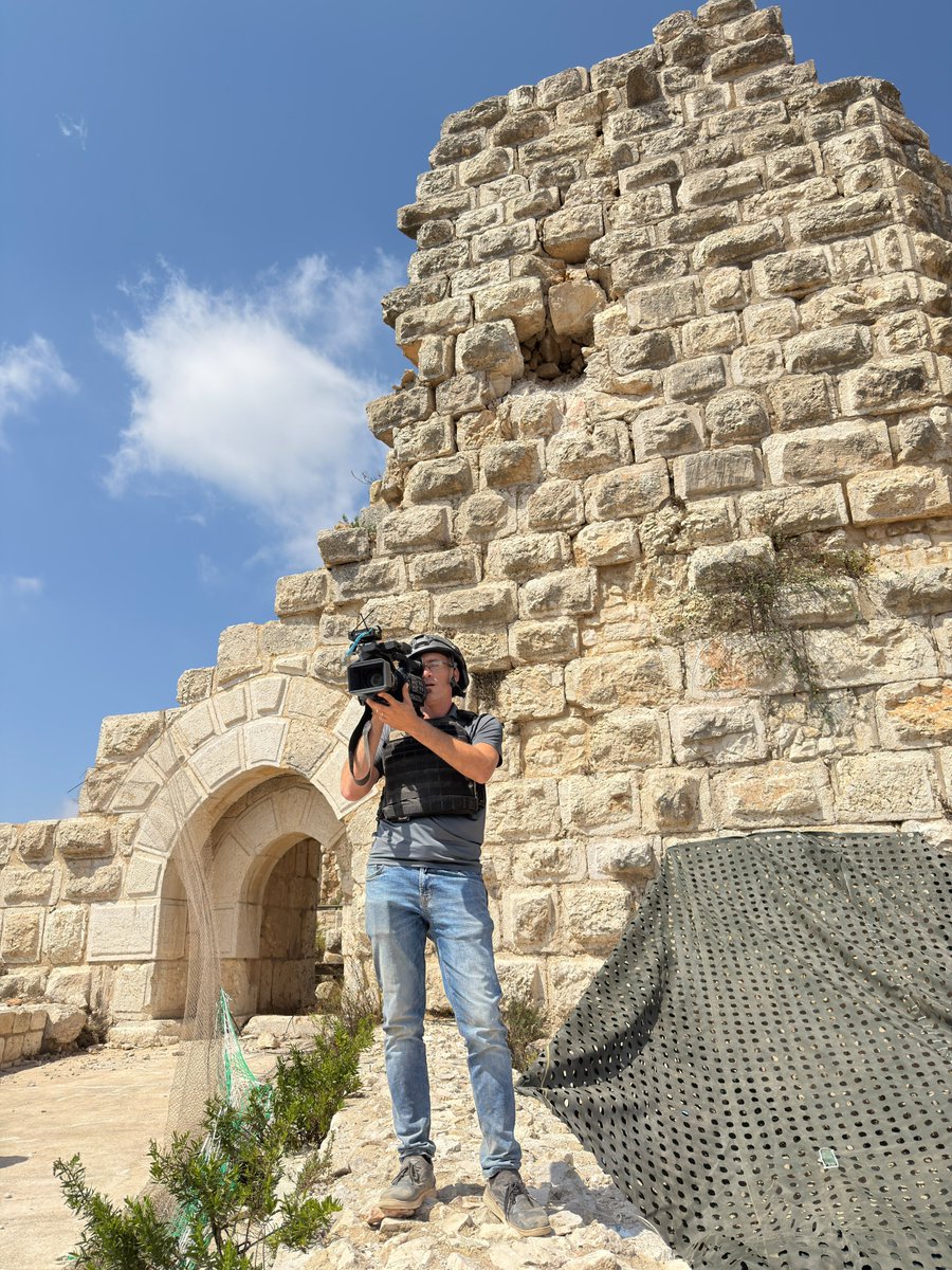 Staskopol's tweet photo. עוד יום בלבנון
הפעם בברך הליטני, מול נהר הליטני ובאזור הבופור - מקומות שהיו במשך שנים סמל לעוצמה של חיזבאללה.
היום התמונה נראית אחרת.
תשתיות טרור מושמדות, עמדות אויב מפורקות, מחסני אמל"ח ומנהרות שנבנו במשך שנים, נמחקים בזה אחר זה.
8 שעות לצד לוחמים וקצינים גיבורים! https://t.co/FSwRxBBRoI