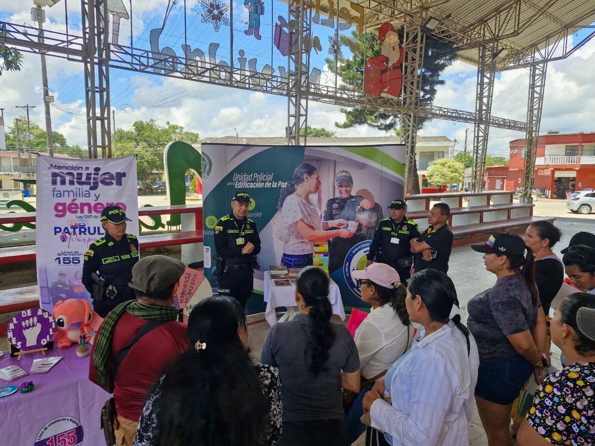 PoliciaUNIPEP's tweet photo. La memoria dignifica, la inclusión fortalece y el diálogo construye paz. En Mesetas, #Meta, acompañamos la Jornada de Declaración de Víctimas del Conflicto Armado con actividades orientadas a la reconciliación, la prevención de la estigmatización y la promoción de derechos. https://t.co/usUzSBMiLB