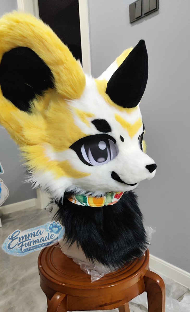 EmmaFurmade's tweet photo. Quality, craftsmanship, and attention to detail in every commission WIP to finished result
#fursuit 
#fursuitmaker 
#furrycommunity 
#custommade 
#kemono https://t.co/CJZX1kd3Du