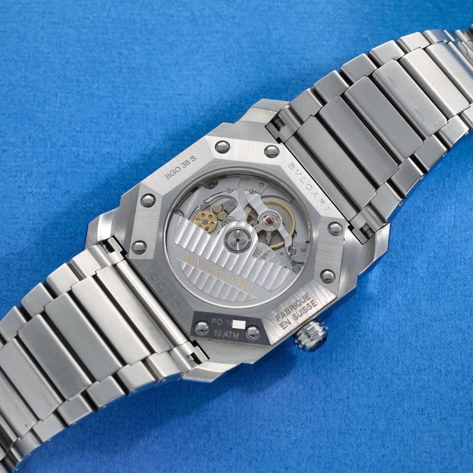 ManZonex's tweet photo. Bulgari Octo https://t.co/Ziqh8UE7uT