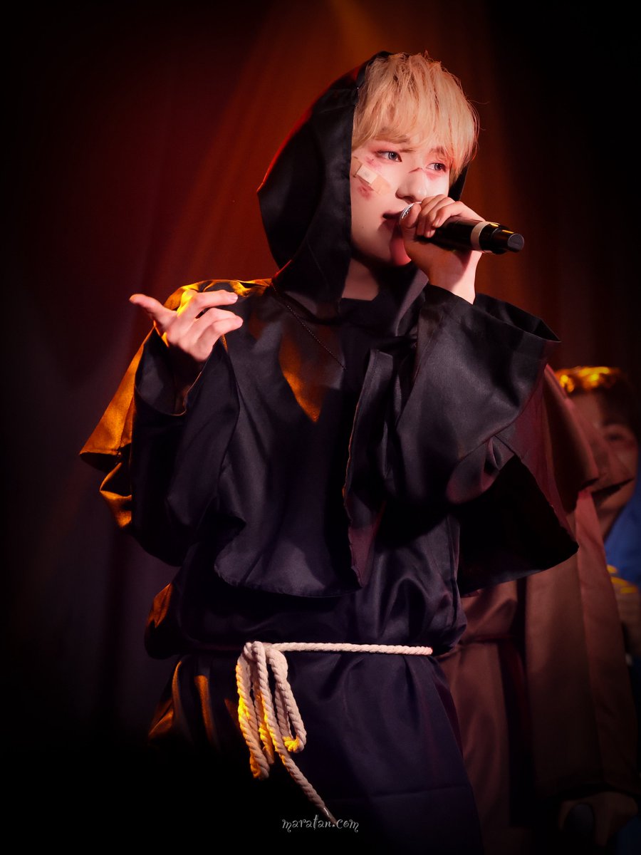 maratan_com's tweet photo. 260729  -DIAZ- Live In Japan 
🫧Memory of Summer🫧 

🕸𝐒𝐮𝐦𝐦𝐞𝐫 𝐇𝐨𝐫𝐫𝐨𝐫 𝐍𝐢𝐠𝐡𝐭 𝐃𝐀𝐘 🕸

#DIAZ #디아즈
#MINGUN #민건 https://t.co/5XTj53Dacu
