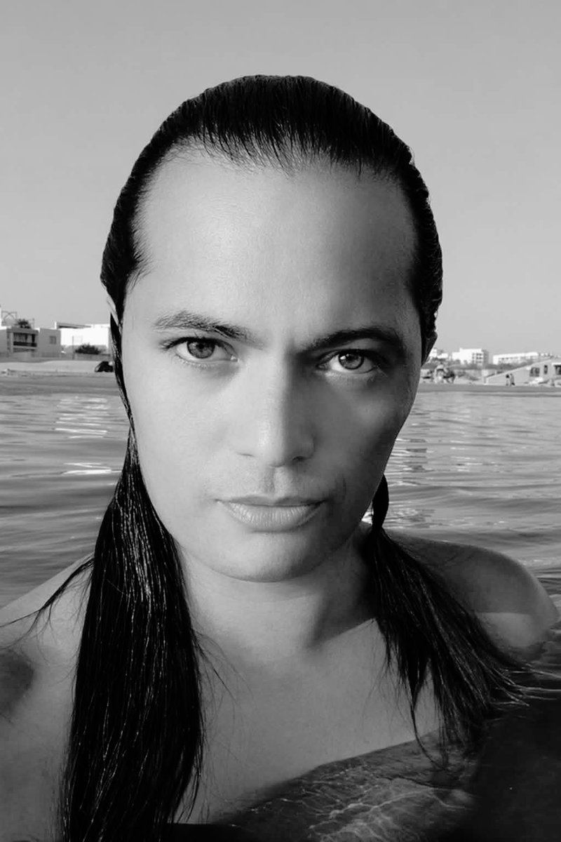 Fedhislayer's tweet photo. 😏📸🖤🤍🧜🏻♂️
#malemodel #beach #merman #model #modeling https://t.co/rKIjewvIwQ