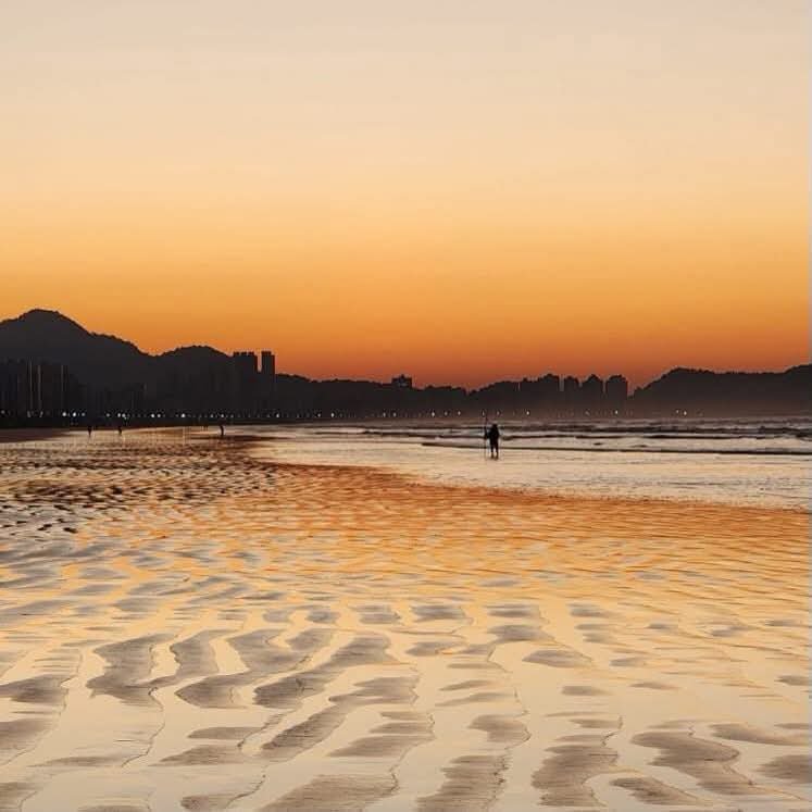 Art93539166's tweet photo. Sunset https://t.co/AQlj5nLHd8