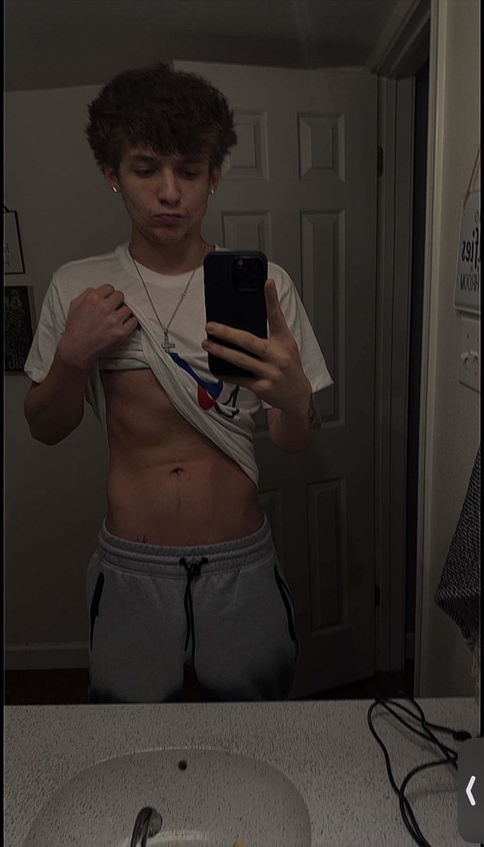 DRAKOCLIPZZ's tweet photo. Cashapp/Venmo/paypal/applepay/chime all accepted. DM📲 to send it💵🌶️ https://t.co/pFylRHxlnh
