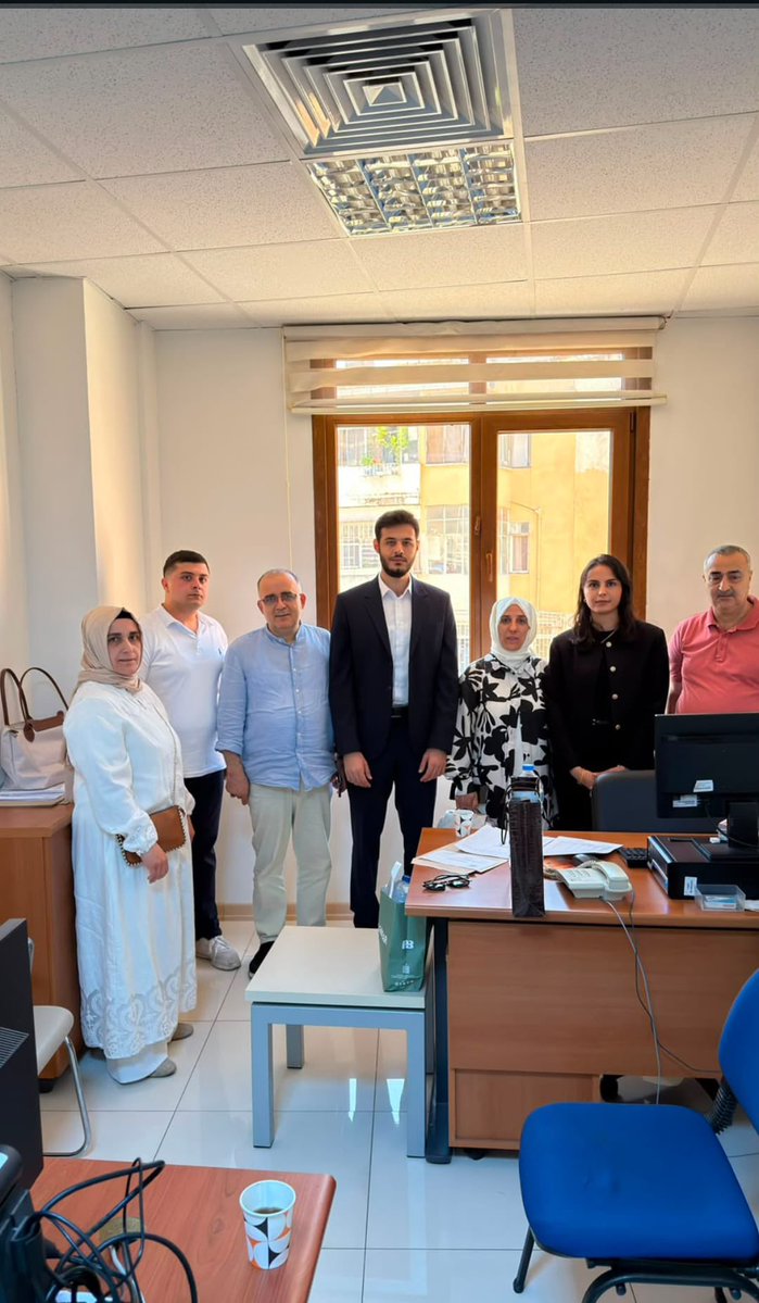 akkadinfatih's tweet photo. Sağlık Politikaları İl ve İlçe Komisyonlarımızla birlikte Hırka-i Şerif Sağlıklı Yaşam Merkezimizi ziyaret ettik.

Yürütülen çalışmaları yerinde inceleyerek istişarelerde bulunduk. Milletimize daha güçlü sağlık hizmetleri sunma hedefiyle sahadaki çalışmalarımızı sürdürüyoruz. https://t.co/HoHO3Al190
