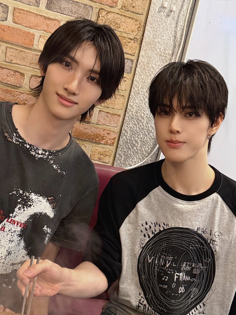 xikers_official tweet picture