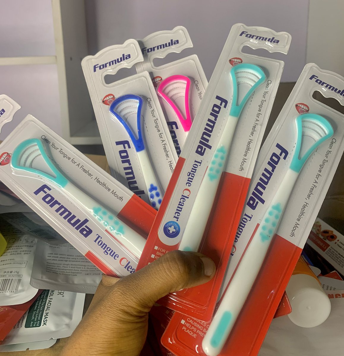 Abike_dami's tweet photo. Tongue scrapper available 
1pc: 🏷️1000
3pcs: 🏷️2500
Nationwide delivery✅✅ https://t.co/sl6Bno2HHG