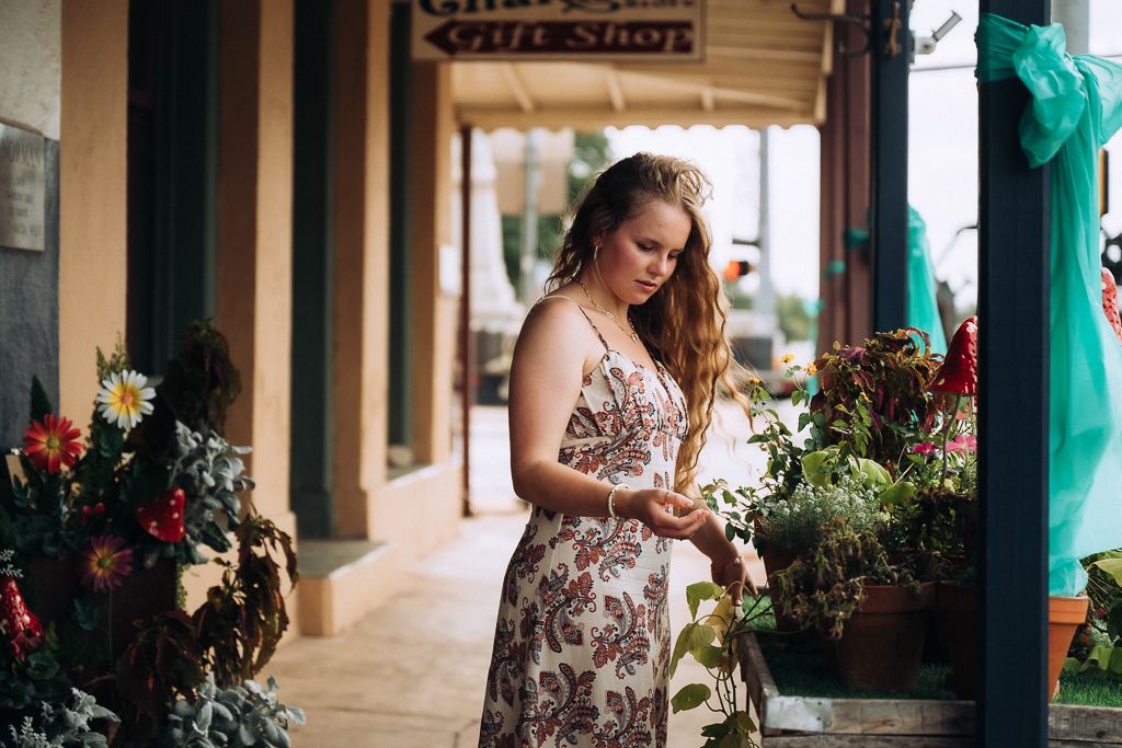 Richard_RJP's tweet photo. Every once in a while an outfit already knows where it belongs.

Sierra picked this dress up on a trip to Greece and when she showed it to me, I thought back to a trip out to Llano I recently made and how a lot of the little storefronts would work really well.

https://t.co/Lw1LABFG90
Austin • US • Global

#richardparkerseniors #austinseniorphotography 
#atxphotography