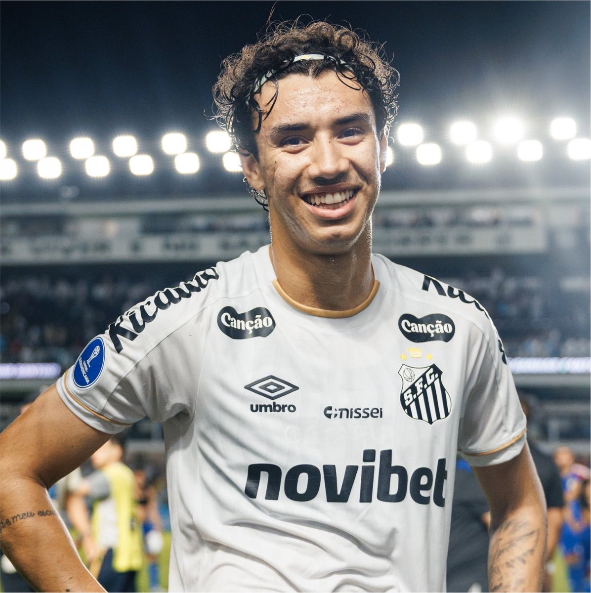 SantosFC's tweet photo. Menino da Vila que joga com talento! 🎶 https://t.co/ZSVuMyVtUY