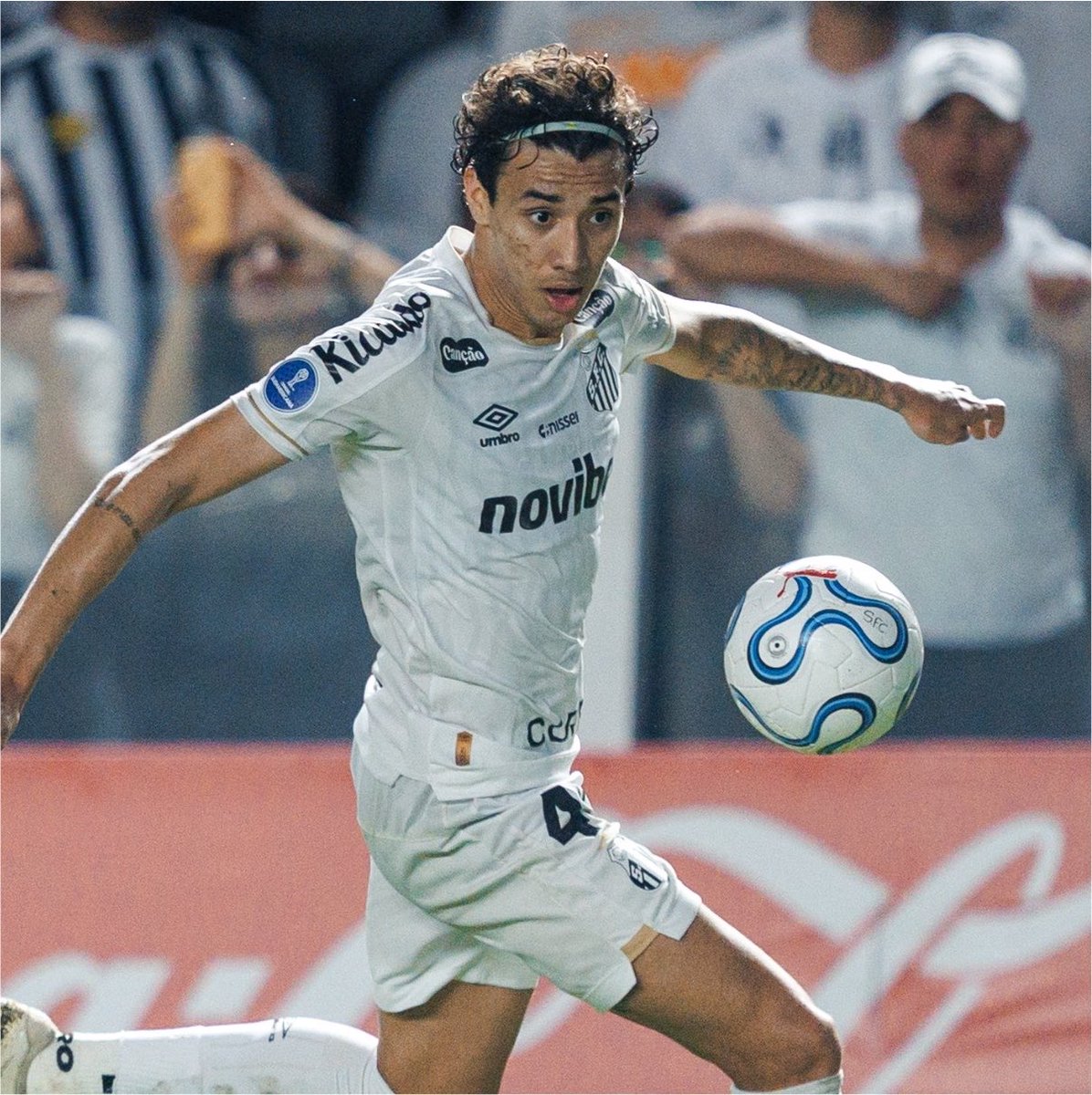 SantosFC's tweet photo. Menino da Vila que joga com talento! 🎶 https://t.co/ZSVuMyVtUY