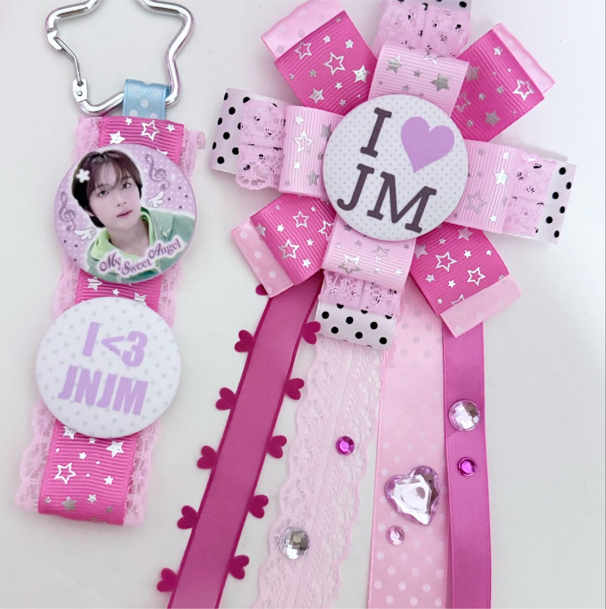 jaenerously's tweet photo. i ♥ crafting so muccccchhh https://t.co/oWfHq4FsGy