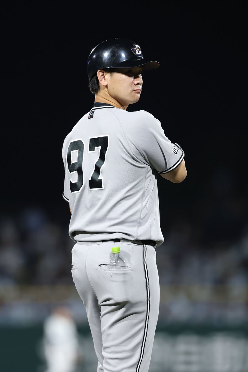 TokyoGiants's tweet photo. マイナビオールスターゲーム2026🌟
富山市民球場🏟
全セ 8-7 全パ

昨日登板した #田中瑛斗、#井上温大 両投手は、ベンチやランナーコーチからチームにエールを送りました👍
https://t.co/CkCYha6PPb https://t.co/PuVzmUnVHX