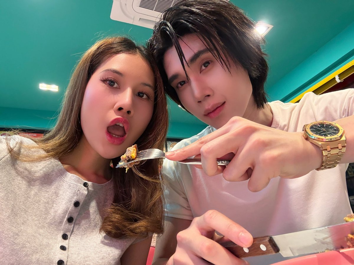 dunkiebear's tweet photo. Most Handsome Boy and Most Beautiful Girl

#dunknatachai #dniepb @dunknatachai @dniepb https://t.co/KaoZQ1EvB1
