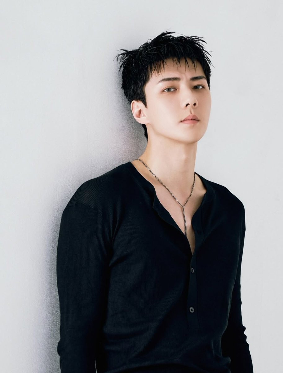 exo_zip's tweet photo. 260729 💛 SEHUN Instagram Update 

🐥: Fade 

SEHUN looks so good OMG 💛
Please give his new song a lot of love too 💛🐥

#EXO #SEHUN #엑소 #세훈 #INSTAGRAM https://t.co/jdSECPOXhM