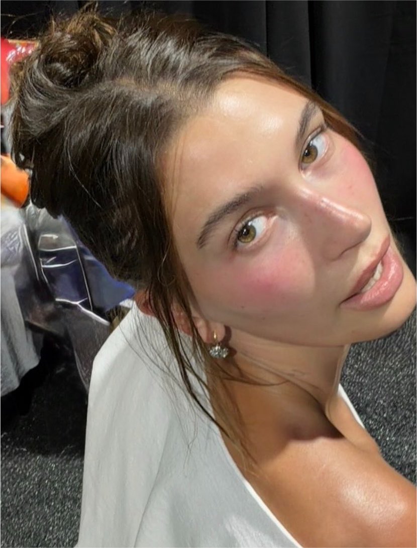offmybieber's tweet photo. NEW RHODE BLUSH IS COMING https://t.co/1i4L1qgDSK