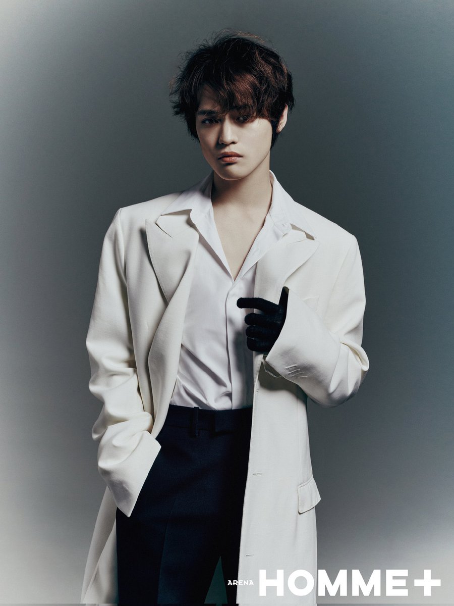 lerler112203's tweet photo. 멋쟁이 천러 발견 https://t.co/6oM0WquHlb