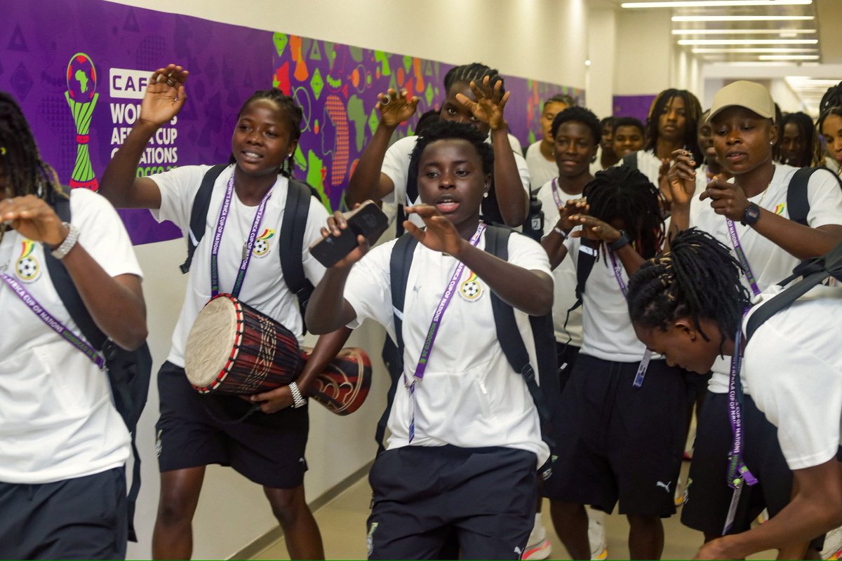 GhanaWNT's tweet photo. In the hood with the Ghanaian vibes🏟️

🇬🇭 x 🇨🇻 

#ShineBlackQueens✨ 
#MoreThanAble 💪🏾
#TotalEnergiesWAFCON26 https://t.co/jetfEMsV2B