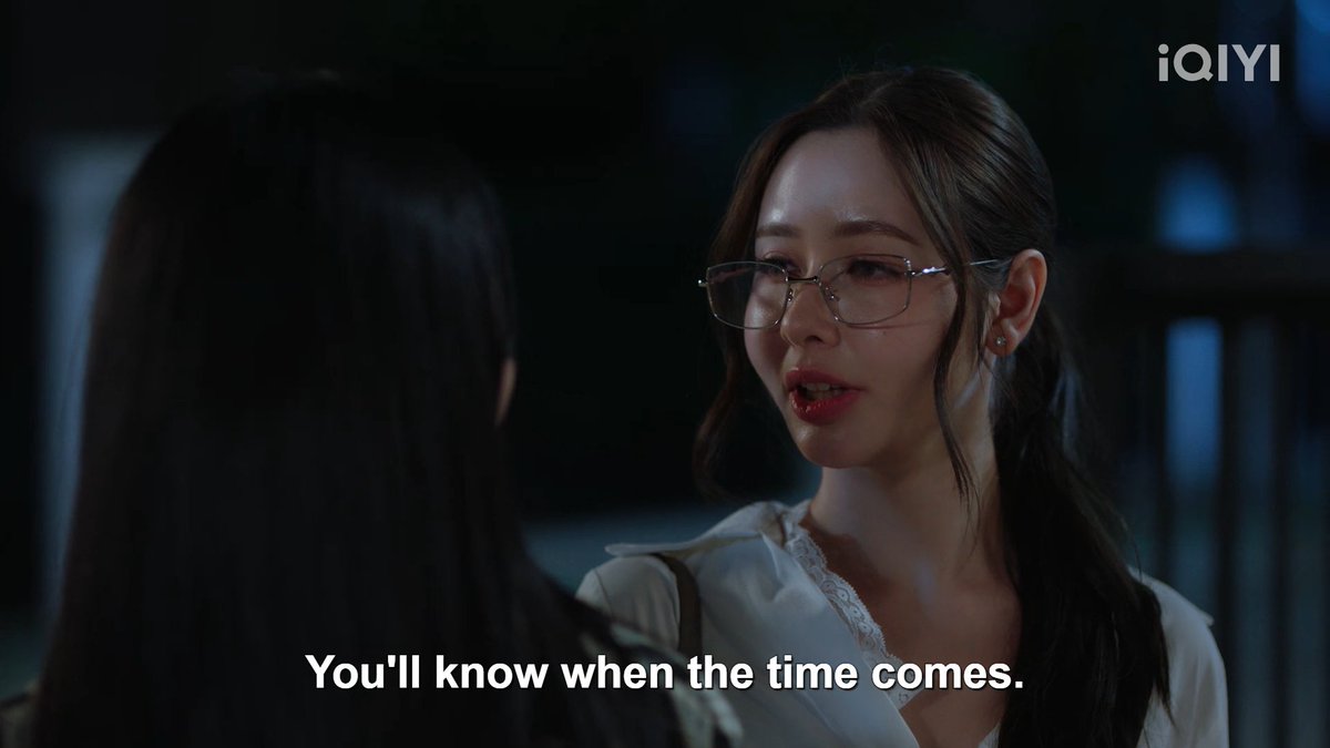 MaguiLopezB's tweet photo. Te conocí desde los ojos de AI, pero al mismo tiempo te estoy ayudando por razones que desconoces... tengo la cabeza con más dudas que antes🤯 AUXILIO!

AI GIRL EPISODE FIVE
#AIGirlEP5 https://t.co/EMyd4NaK90