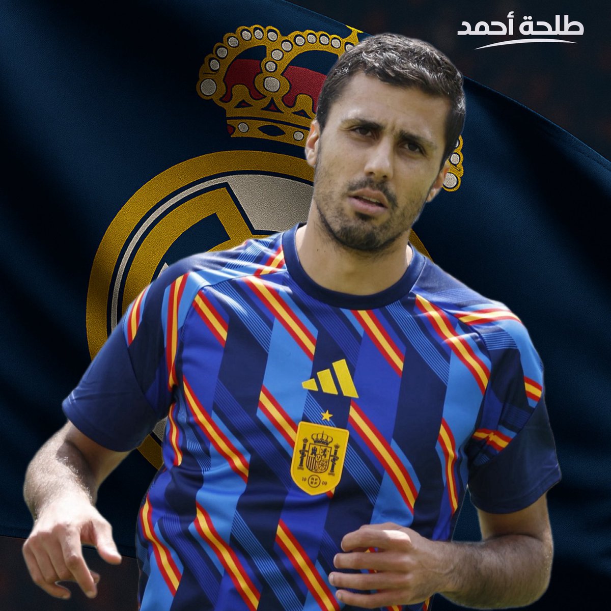 TalhaAhmad81's tweet photo. رودري يريد ريال مدريد… لكن مانشستر سيتي لا يفكر في بيعه بسهولة.

بحسب التقارير، فإن إدارة مانشستر سيتي تقيّم رودري بمبلغ أعلى بكثير من 50 مليون يورو، كما أنها تفضل الاحتفاظ به حتى في حال عدم تجديد عقده.

وفي المقابل، أبلغ اللاعب النادي برغبته في الانتقال إلى ريال مدريد، بينما قد يسهّل التعاقد مع أيوب بوعدي، أو لاعب وسط آخر، فكرة الموافقة على رحيله.

الملف لا يزال مفتوحًا، لكن المؤكد أن ريال مدريد لن يحصل على رودري إلا إذا وافق مانشستر سيتي على شروطه.

المصدر: بن جاكوبس.