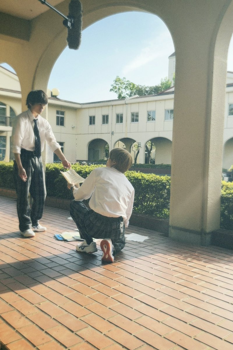mokudai_kazuto's tweet photo. ドラマNEXT『君は夏のなか』第5話ありがとうございました!!

"嫌なら嫌って言っていいんだよ"
この一言が千晴を変えてくれました🫧

5話『君と出会った夏』千晴の長年の想い。
ぜひ何度でもご覧ください。

見逃し配信はこちらから!!
▶︎https://t.co/i5l9DCULZI

#PR #ドラマ君夏
#奥智哉 くん #杢代和人
(mg)