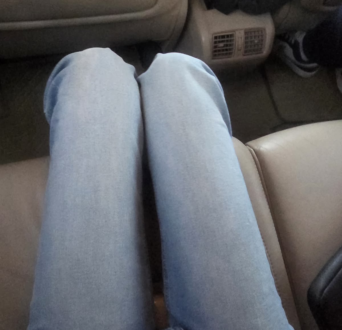 morta_online's tweet photo. How to genuinely grow a disinterest in food over time
⊹ ࣪ ˖

⊹ ࣪ ˖
These are from my experience (30+ kg lost and not done yet)

edrtwt ricecaketwt ana mia wl weightloss https://t.co/sgpua4RXas