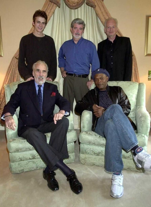 XDarthThunderX's tweet photo. This room is full of aura. https://t.co/qFWfsbfG2k