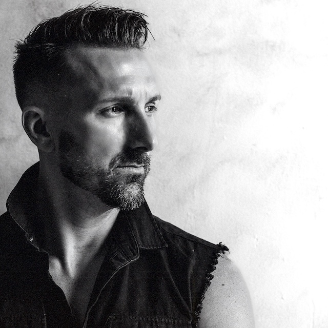 3rdandLindsley's tweet photo. The lineup just got even better! 🤠 @JDSHELBURNE  has been added as support for @stoneylarue on September 3rd! Known for his high-energy performances and modern country sound rooted in classic influences, JD is sure to kick off the night in style. 
Tix: https://t.co/agXG4PXwDo https://t.co/3iOb8PrgnW